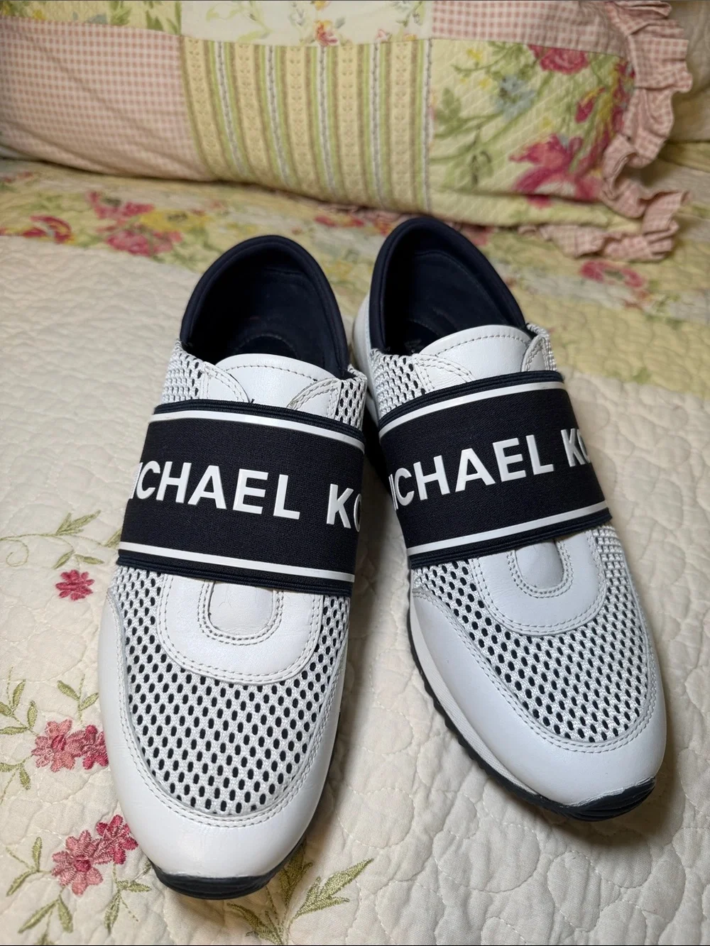 Michael Kors Felix Trainers White Navy Size 8.5